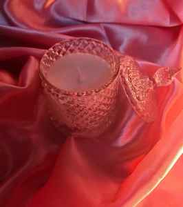 Pot à bonbons de luxe, bougie parfumée en cire de soja, bougie artisanale d'aromathérapie, design élégant, cadeau Diwali disponible, prix fabricant - Product Image 4