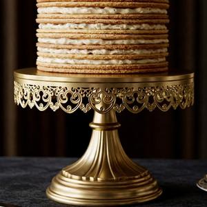 ขาตั้งเค้กแบบกำหนดเอง ขาตั้งขนมหวาน ชั้นวางอาหารโลหะหรูหรา 2 ชั้น สำหรับตกแต่งโต๊ะงานแต่งงาน - Product Image 2