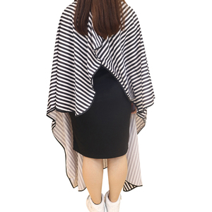 Cape de Coiffeur Jetable Sur Mesure Écologique Recyclable Légère Séchage Rapide Imperméable en Polyester Lavable - Product Image 2