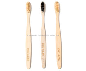 Brosse à dents en bambou à poils ultra doux en forme de C, brosse à dents en bois écologique pour les dents et les gencives sensibles, hygiène buccale naturelle - Product Image 4