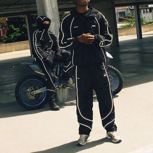 Conjunto Deportivo de Invierno Personalizado con Capucha de Nylon para Hombre, Chándal Holgado de Poliéster con Cremallera y Protección Contra el Viento - Product Image 3