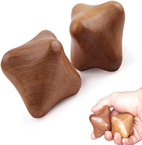 Barra de madera larga y curva con varias cuentas móviles para un masaje espalda relajante, disponible a precios de mayorista. - Product Image 4