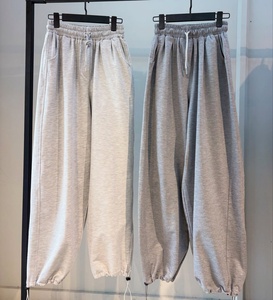 Pantalon de survêtement surdimensionné pour homme, en molleton chiné, avec cordon de serrage réglable, coupe ample et chevilles ajustables - Product Image 4