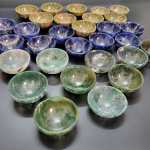 Bol circulaire en unakite sculpté de haute qualité, 50-55 mm, étanche, décoratif, cadeau de mariage ou d'intérieur, provenant du Gujarat - Product Image 3