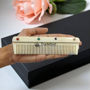 Peine de Pelo de Hueso Premium Tradebyd, Accesorio de Lujo para el Cuidado del Cabello, Desenredador de Pelo Hecho a Mano para un Cuidado Capilar Saludable - Product Image 2