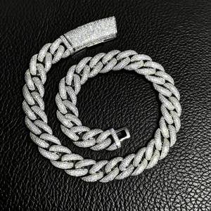 Collier chaîne cubaine Moissanite taille ronde entièrement pavée, bijoux Hip Hop tendance en argent 925, idéal pour rappeurs et soirées entre amis - Product Image 4