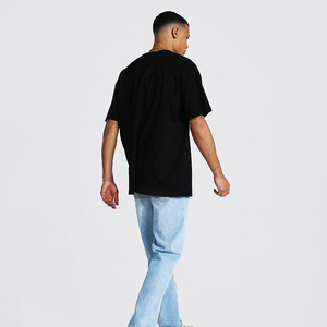 T-shirt pour homme avec impression 3D en relief, fournisseur OEM, tee-shirt en coton surdimensionné, vêtements streetwear personnalisés, logo imprimé en relief - Product Image 3