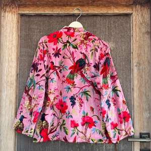 Veste matelassée en velours à imprimé floral rose, manteau bohème fait main - Product Image 6