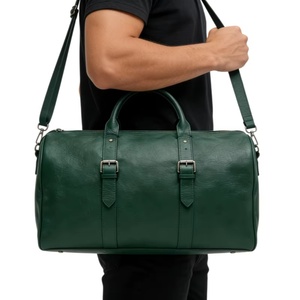 Sac de voyage en cuir PU souple vintage de qualité supérieure, vente en gros, logo personnalisé en relief, sangle à double boucle, sac de voyage pour le week-end - Product Image 4