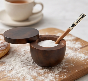Bol à sel et à sucre en bois brun foncé avec cuillère, fait main, outil pour herbes et épices, design durable, parfait pour les restaurants élégants - Product Image 6