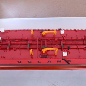 EVITA OIL TANKER - Maqueta de Madera Hecha a Mano del Buque de Carga Comercial Noruego - Product Image 3
