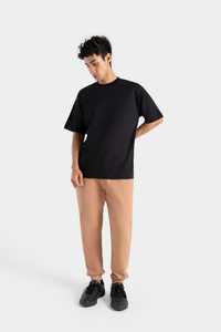 เสื้อยืดคอตตอน 100% แบบสั่งทำ เสื้อยืดผู้ชายไซส์ใหญ่ สไตล์สตรีทแฟชั่นลำลอง แขนสั้น ผลิตแบบ OEM ในปากีสถาน - Product Image 5