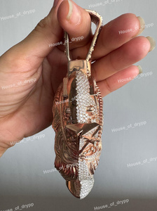 Colgante de Plata 925 con Diamante Moissanita, Diseño Artístico de Rostro de Mujer, Colgante con Acabado Artesanal Detallado - Product Image 5