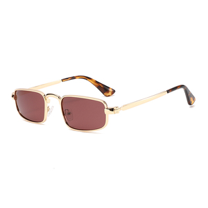 Gafas de Sol Polarizadas TAC de Metal Cuadradas con Diseños Vintage RTS 2026 para Hombre y Mujer, Gafas de Sol de Moda - Product Image 5