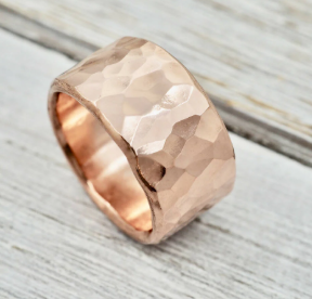 Bague ouverte en cuivre pur, texture écorce d'arbre vintage, surface en cuivre massif, bord plat, bague pour doigt unisexe, ayurvédique, thérapeutique, bio - Product Image 5