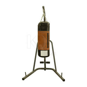 Sac de frappe en cuir optimisé pour la performance, idéal pour la boxe, le MMA et l'entraînement en salle, avec tissu robuste et sangles de suspension sécurisées - Product Image 6