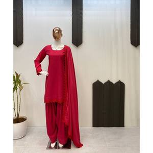 Women's Red LG Beautiful Top and Bottom with Dupatta for Parties Elegant <b>Set</b> - Product Image 2