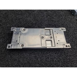 ECU และโมดูลคอมพิวเตอร์มือสองสำหรับรถยนต์ซีรีส์ 7 รุ่น 8410936530401 - Product Image 3
