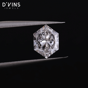 Anillo de Compromiso D'vins Jewels con Diamante de Laboratorio OMC de 3.09 Quilates, Corte Cojín, Claridad VS1, Color D, Precio al por Mayor - Product Image 4