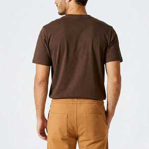 T-shirt Homme Marron Uni en Coton Premium Col Rond Coupe Slim Manches Courtes Décontracté Basique Confortable Respirant pour l'Été - Product Image 3