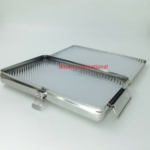 ถาดฆ่าเชื้ออะลูมิเนียมอัลลอยด์แบบขายส่งของ Bisons พร้อมแผ่นซิลิโคนสองชิ้น |   กล่องจัดเก็บเครื่องมือผ่าตัด - Product Image 4