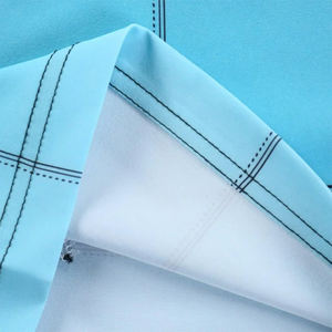 กางเกงว่ายน้ำชายแบบสั่งทำ เอวยางยืด สวมใส่สบาย เหมาะสำหรับเล่นกีฬาชายหาด ทำจากโพลีเอสเตอร์ 100% แห้งเร็ว ระบายอากาศได้ดี ความยาวระดับเข่า - Product Image 4