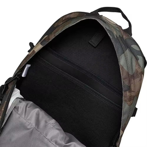 Mochila Táctica Impermeable para Caza al Aire Libre con Cierre de Cremallera y Logotipo Personalizado, Gran Capacidad - Product Image 4