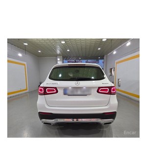 Mercedes-Benz Clase GLC GLC220 d 4MATIC Abril 2022 48,606 km Diésel Transmisión Automática Volante a la Izquierda Cámara Trasera - Product Image 4