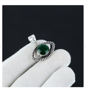 Wholesale Natural Emerald Pendant 925 Sterling Silver Handmade Gemstone Luxury <b>Necklace</b> <b>Chains</b> Unisex Fine Jewelry Micro Insert - Product Image 2