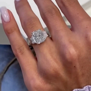 Bague de fiançailles vintage Tishya Diamond 4,16 ct, diamant de laboratoire IGI, taille radiant, or blanc 14 carats, plaqué or, couleur D - Product Image 2