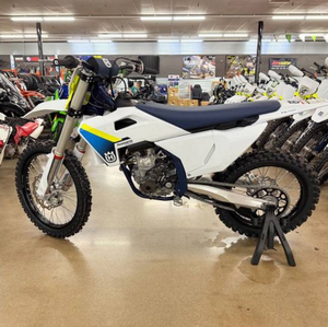 ORIGINAL 2025 Husq VarnaS FC250 Motocicleta Todoterreno Industrial/DIY de 250cc y 4 Tiempos, OEM/ODM Personalizable, Nueva, Lista para Enviar desde Japón - Product Image 1