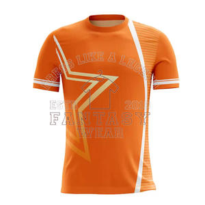 เสื้อฟุตบอลปี 2026 แห้งเร็ว ผลิตจากโพลีเอสเตอร์ ชุดทีมฟุตบอลแบบ OEM สั่งทำได้ ขายส่ง ชุดฟุตบอลพร้อมกางเกงขาสั้น - Product Image 3