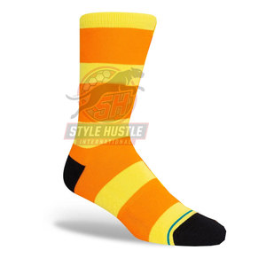 Calcetines deportivos casuales transpirables de primera calidad, cómodos, hechos en Pakistán, para adultos. - Product Image 2