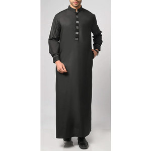 Jubba islamique noire pour homme, décontractée, à manches longues, avec broderie argentée, respirante, Thobe Dishdasha, tenue de prière du Ramadan, Kaftan thobe / thawb - Product Image 1