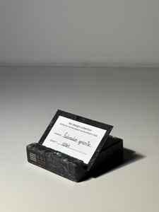 Soporte para Móvil de Mármol Natural Hecho a Mano por TCE Creative, para Escritorio/Mesa/Oficina/Hogar, Accesorio Premium de Piedra para Teléfono - Product Image 3