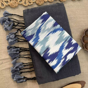 Ensemble de sari en coton Khadi tissé à la main pour l'été et les occasions professionnelles - Product Image 1