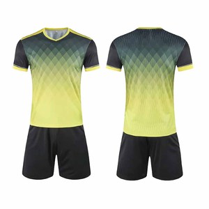 Hot Selling Oem Soccer Jersey Sets for Men Kids Quick Dry Football Team Training Breathable Men <b>Boys</b> Football Sports Uniforms - Product Image 4