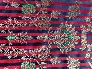 Tela brocada premium con toque metálico jacquard zari - Product Image 4