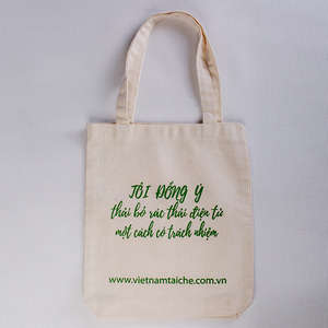 Bolsa de lona reciclable impresa personalizada tela barata con logotipo bolsa de algodón promocional - Product Image 5