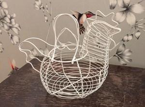 Vintage white coated metal "Chicken themed" <b>egg</b> holder - Product Image 2