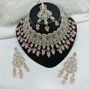 Jewelemarket Fashion Jewelry Set Sparkle Austrian Stone Pearl and Beads Designer Choker Necklace 10575416BLP - Product Image 4