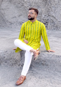 Kurta de Seda Bordada para Hombre, Estilo Tradicional Indio y Pakistaní, Patrón Geométrico, Corte Regular, para Bodas y Fiestas - Product Image 4