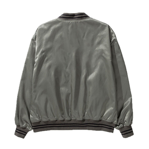 แจ็คเก็ตบอมเบอร์โพลีเอสเตอร์น้ำหนักเบาคุณภาพสูง ปี 2025 พิมพ์ลายตามสั่ง คอตั้งบางด้านหน้า กันเปื้อน ขายส่ง สไตล์ไฮสตรีท - Product Image 2