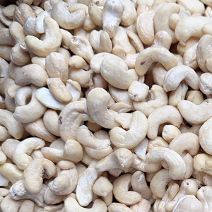 Hot Sale Cashew <b>Nuts</b> Wholesale W180 Ww320 Cashew <b>Nut</b> <b>Kernels</b> Santigo Cashew Vietnam Private Label Packaging Available - Product Image 1