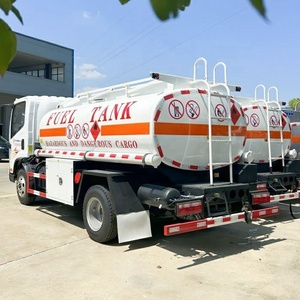 Mini petit camion de service de <span class=keywords><strong>vidange</strong></span> d'huile de voiture mobile camions de pétrole en vrac de haute qualité diesel gaso pétrole brut <span class=keywords><strong>moins</strong></span> cher - Product Image 3