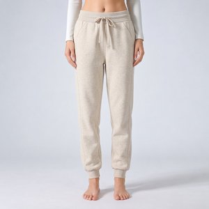 Pantalon de jogging pour femme en molleton bouclette à jambe large, faible MOQ, vente en gros, production de marque pour collections de boutiques américaines - Product Image 4