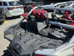 Can-Am Maverick X3 MAX X mr TURBO RR UTV ปี 2025 สภาพดีที่สุด สำหรับผู้ใหญ่ - Product Image 2