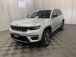 Grand Cherokee 4xe 4WD 2022 Usado en Buenas Condiciones - Product Image 1
