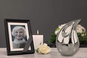 Royal Aluminum Tear Drop Cremation <b>Keepsake</b> Urn Memorial Tribute Holder Designed With Durable Elegant Lid Closure - Product Image 2