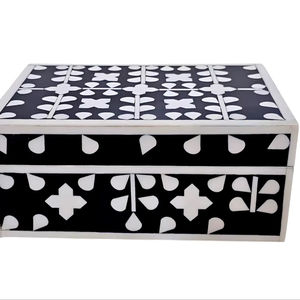Caja de Joyería Decorativa Hecha a Mano con Diseño Marroquí de Flor de Amor con Incrustaciones de Hueso Ecológica, Decoración para Mesa del Hogar, Año Nuevo - Product Image 1